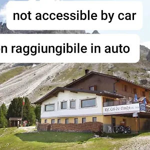 https://rifugio-col-de-varda.hotelinveneto.com
