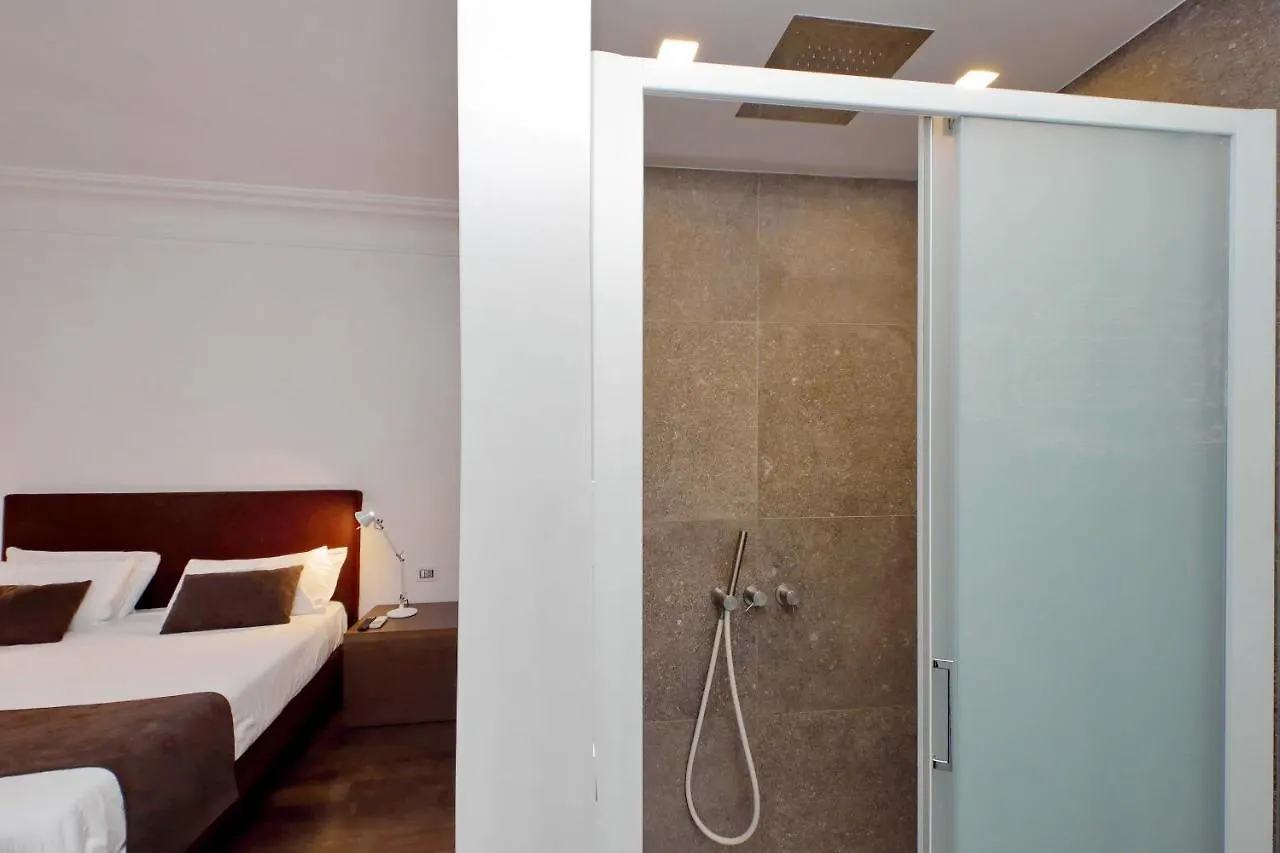 Youroom Carrozze Rome Guest house